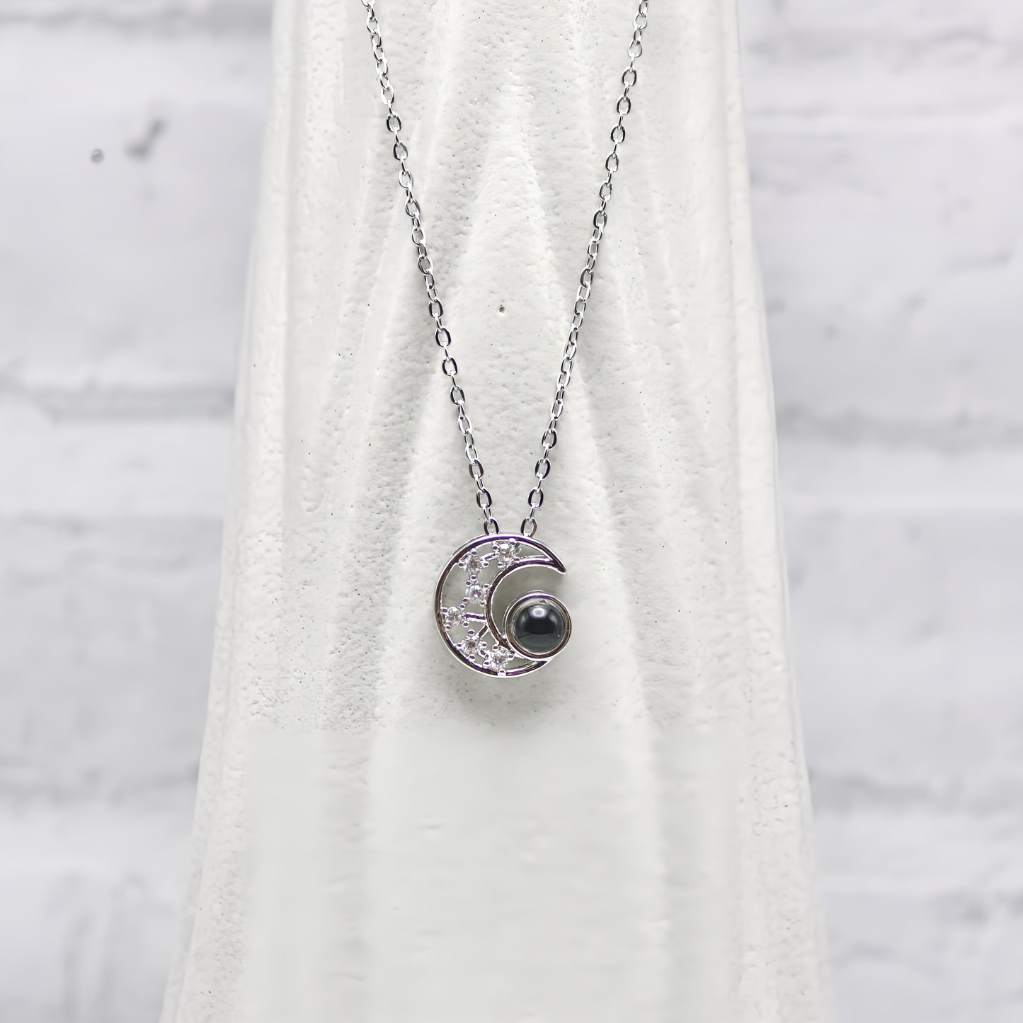 collar de proyección de luna de medianoche