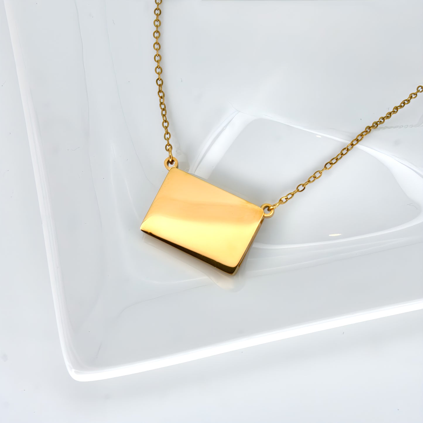 slider photo locket necklace