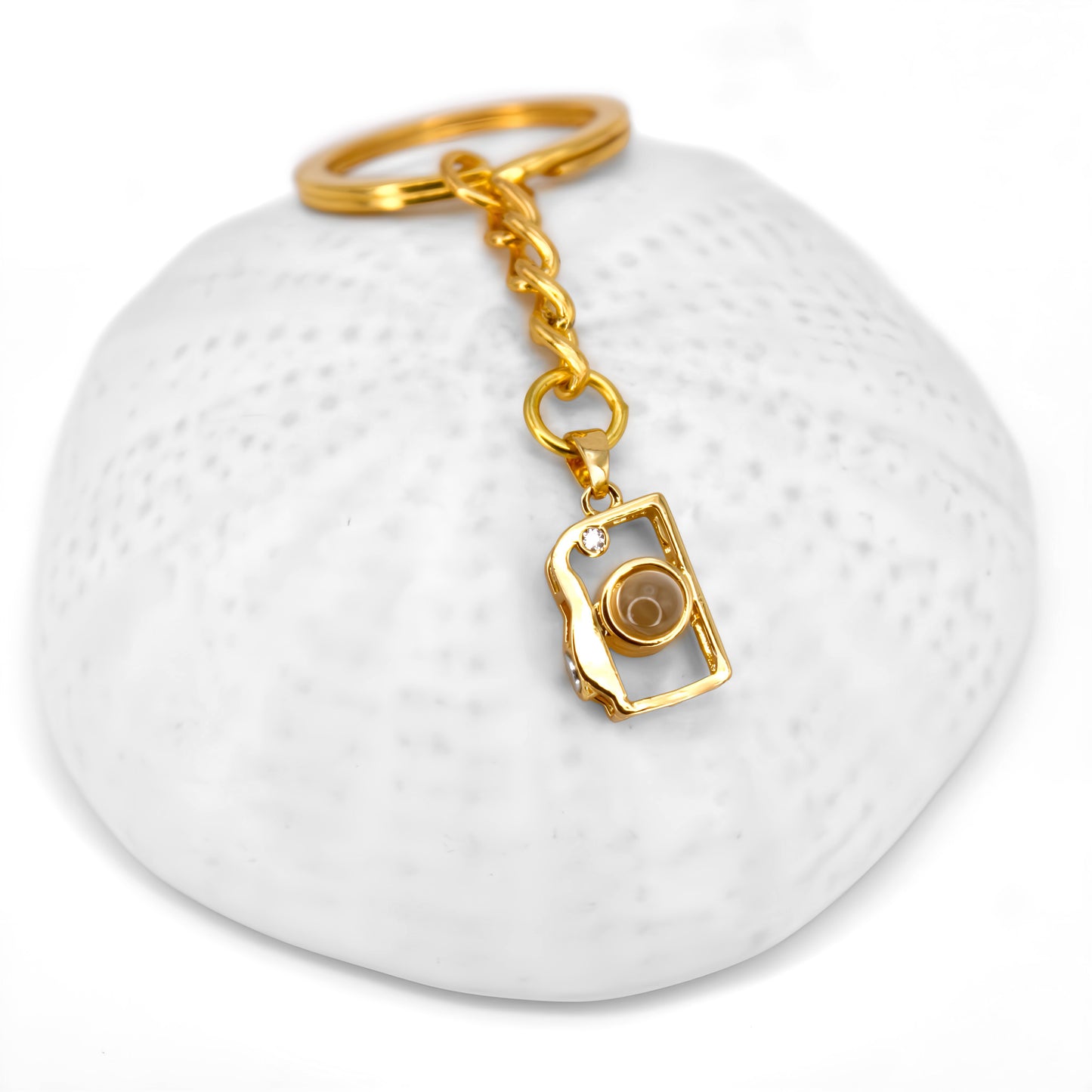 camera projection keychain