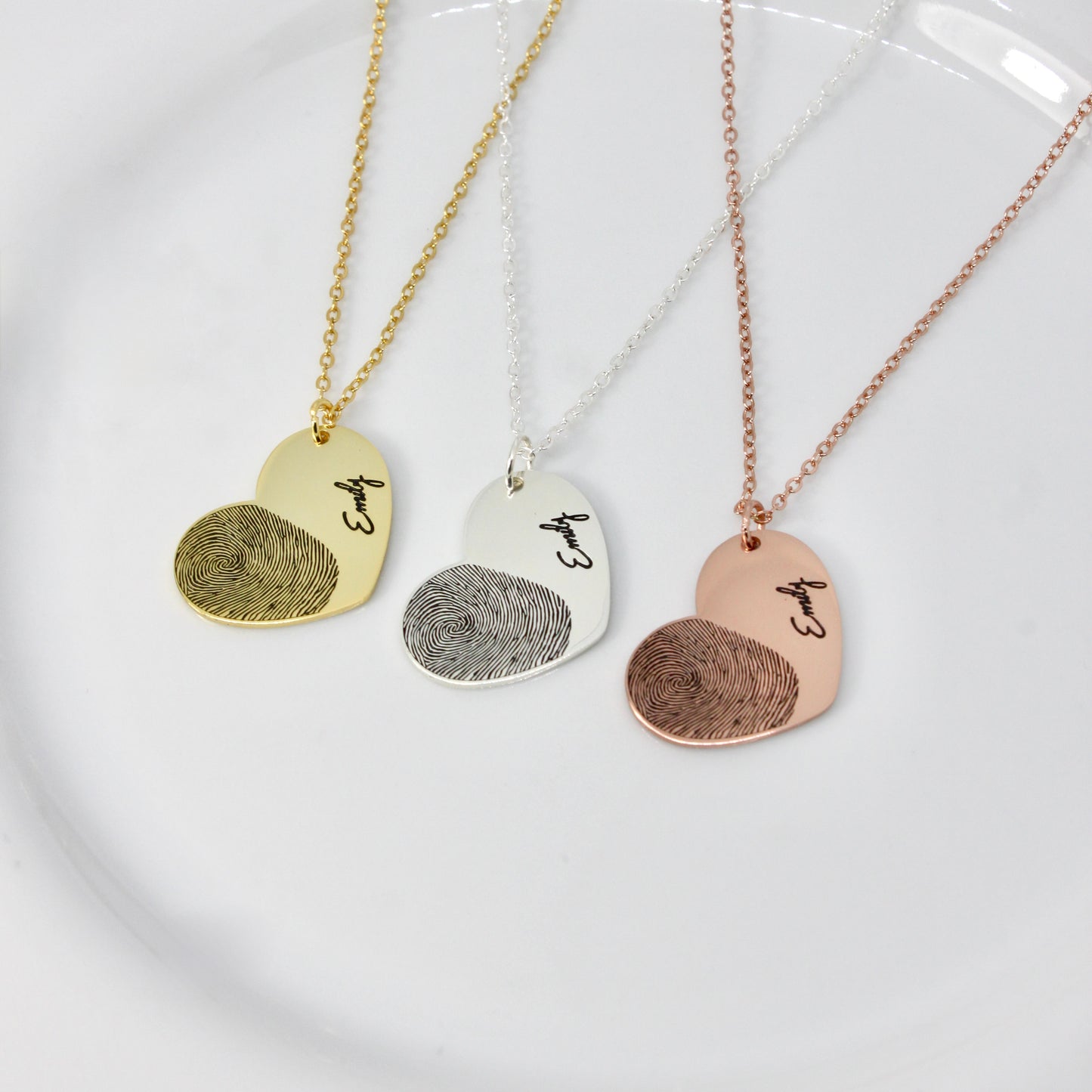 heart fingerprint engraved necklace