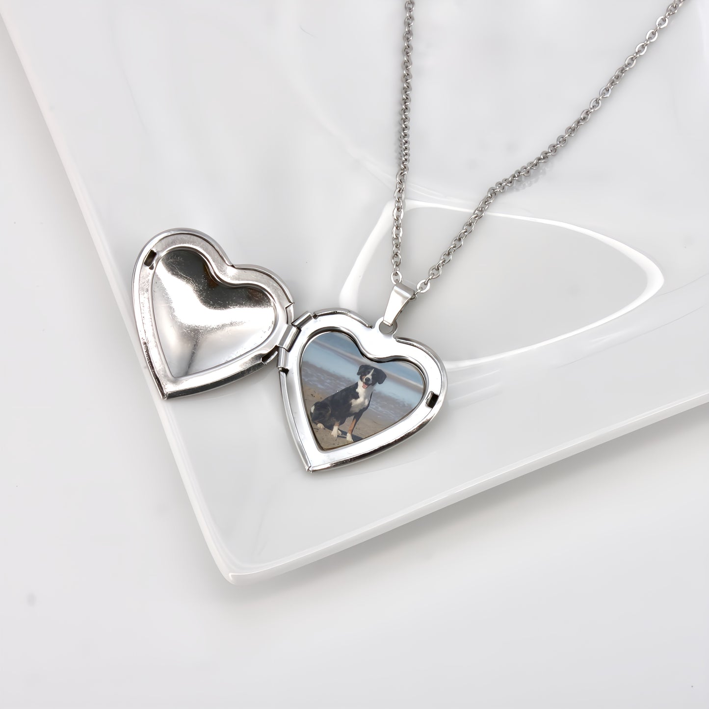 heart photo locket necklace