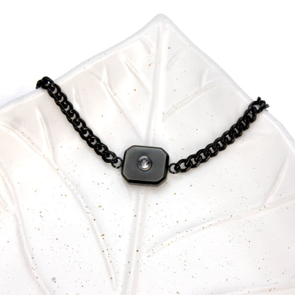 Square Pendant Projection Bracelet