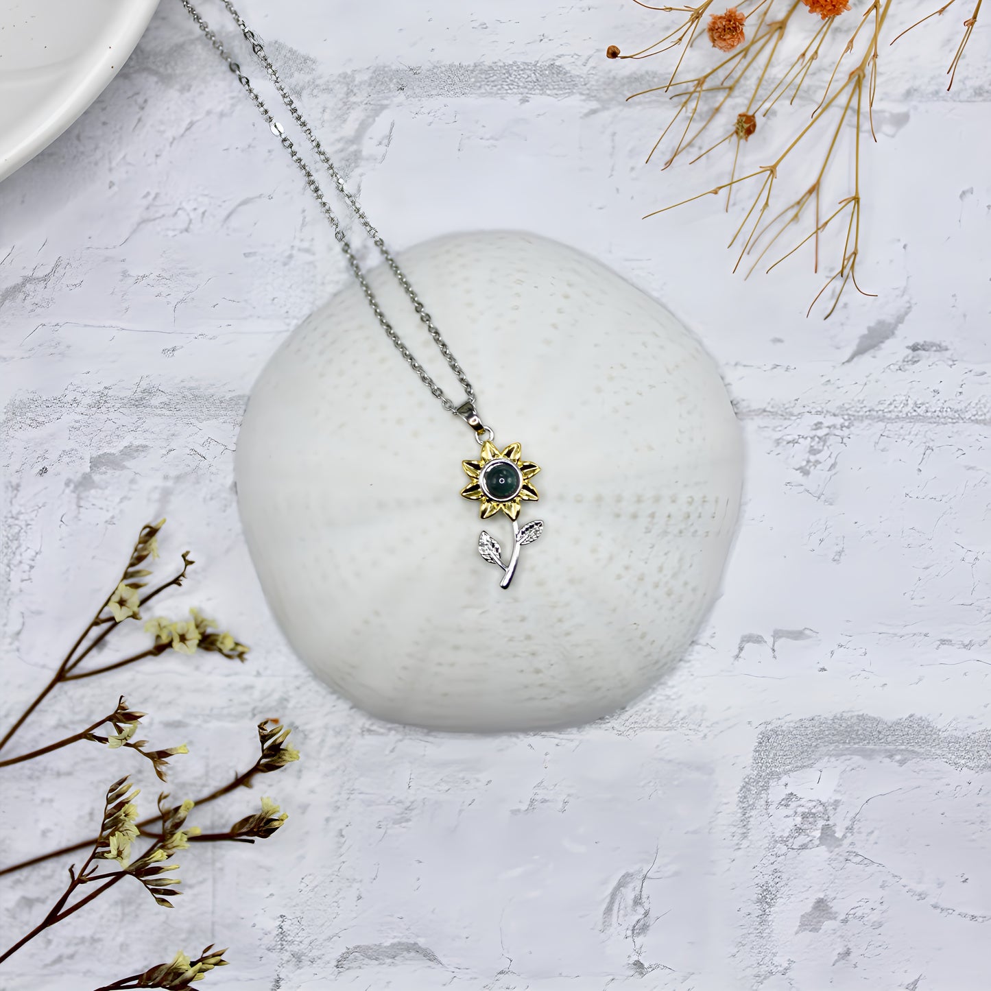 eternal sunflower projection necklace