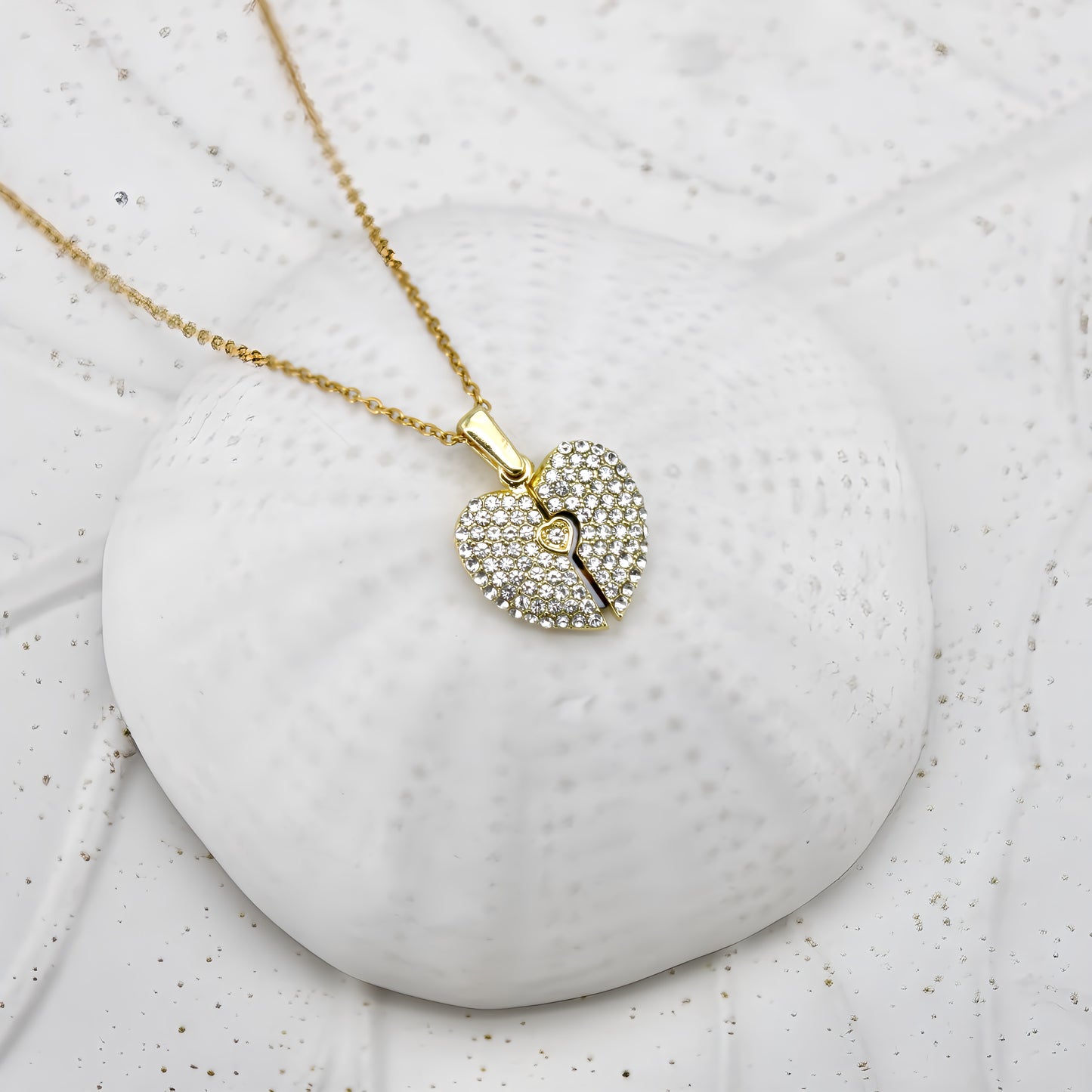 diamond heart photo necklace