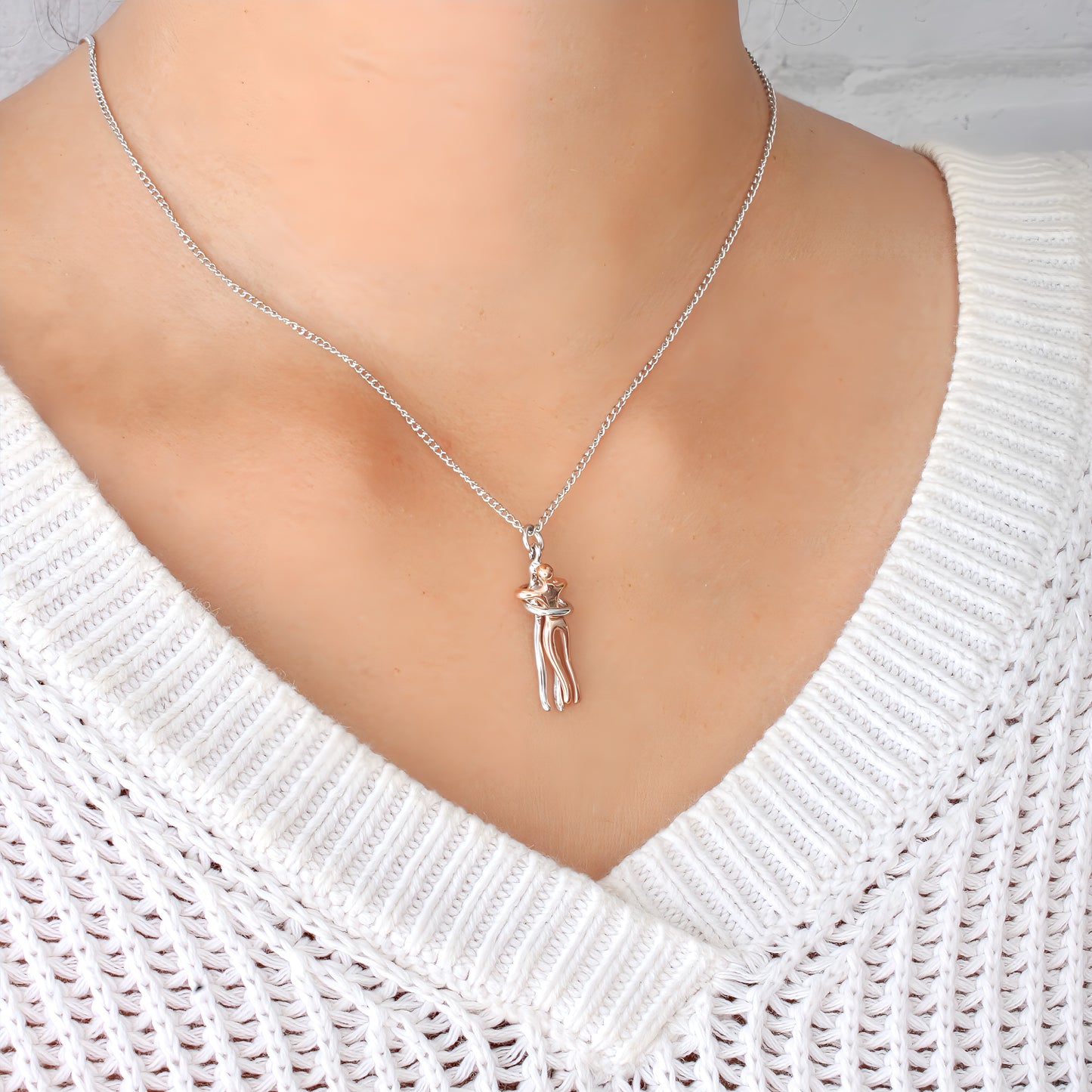 forever hug necklace