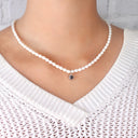 Pure Pearl Projection Necklace