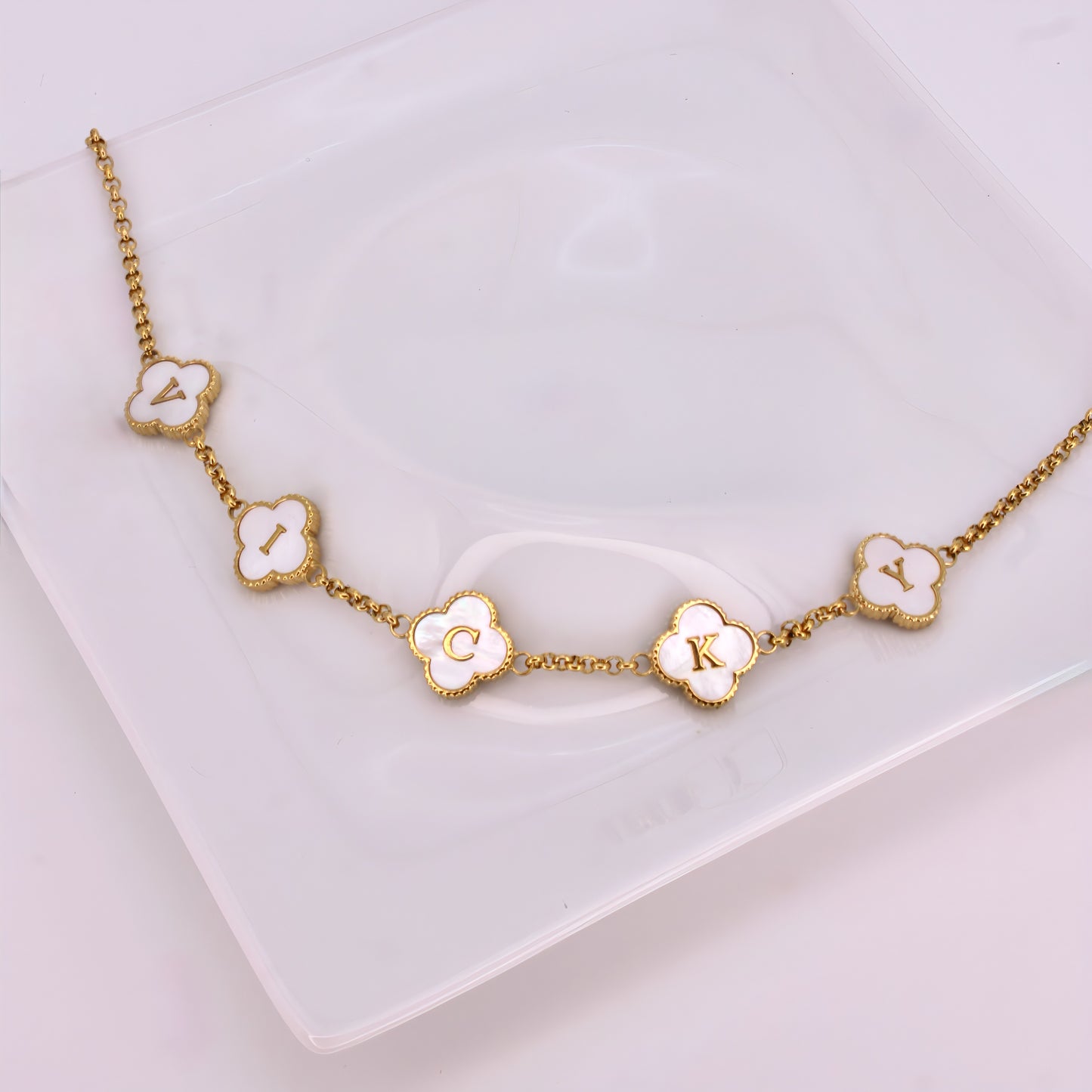 clover engraved necklace