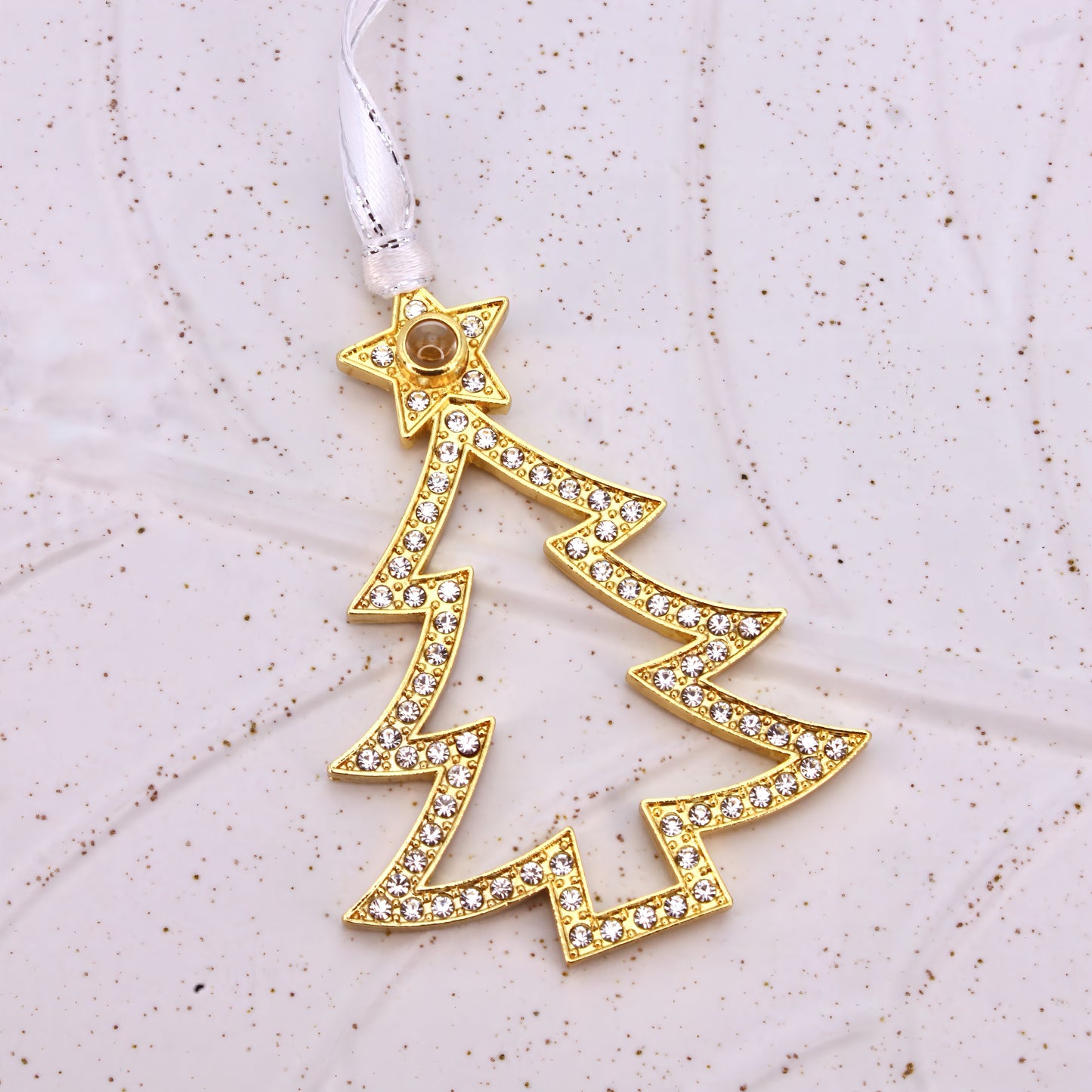 christmas tree projection ornament