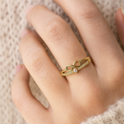 Sparkling Infinity Ring