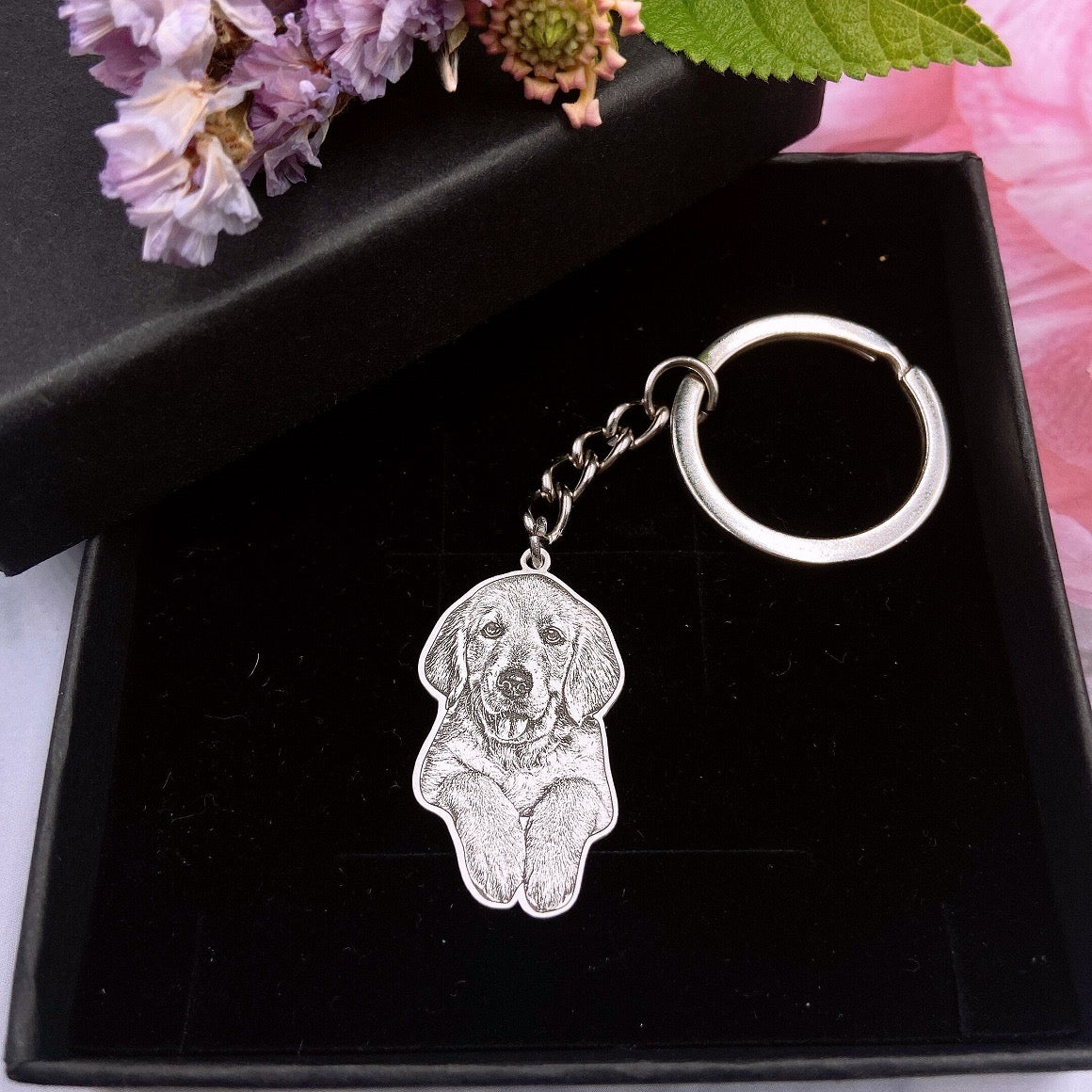 silhouette pet photo engraved keychain