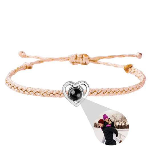 "Special Heart Rope Projection Bracelet: Heartfelt Elegance"