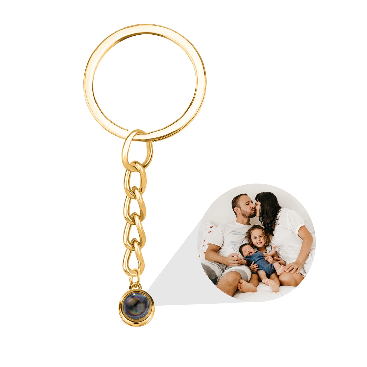 "chic projection keychain with minimalist design"